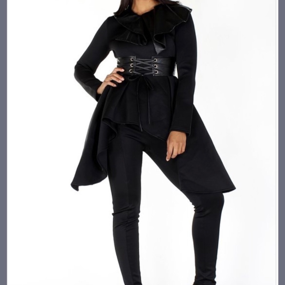 A-line blouse with back zip. Black or Wine - Picture 3 of 4